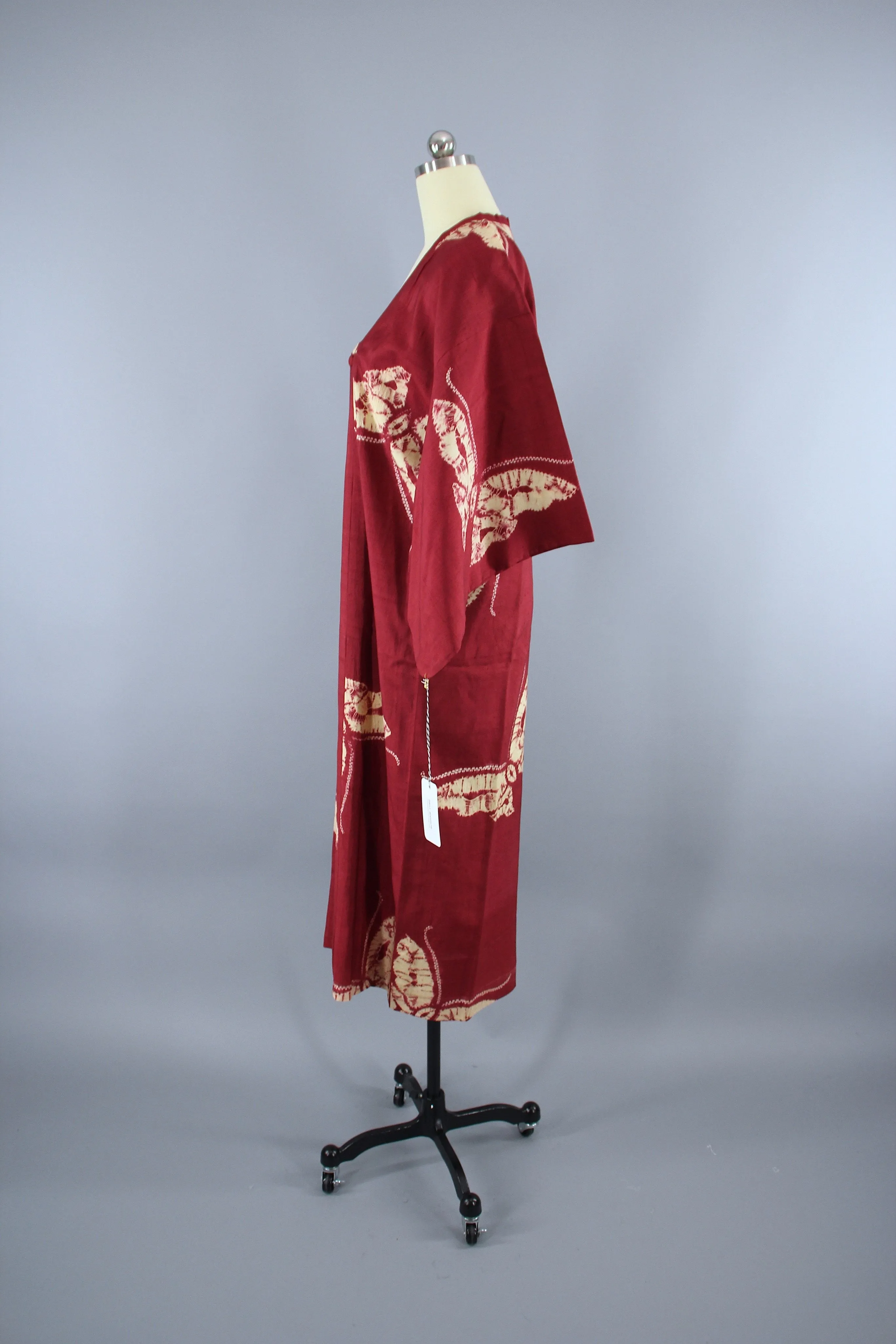 1940s Vintage Silk Kimono Jacket Coat / Maroon Red Shibori Dyed