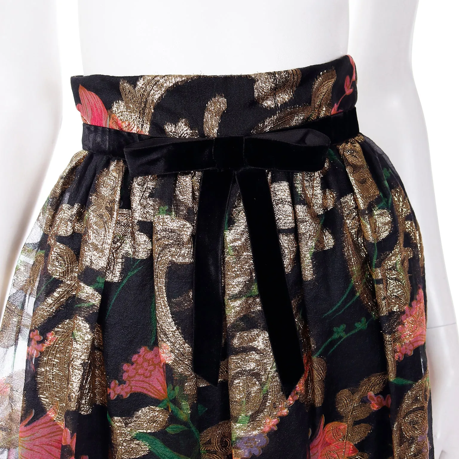 1970s Vintage Gold Metallic Black & Pink Floral Maxi Skirt