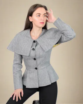 Abbe Short Grey Coat with Cape