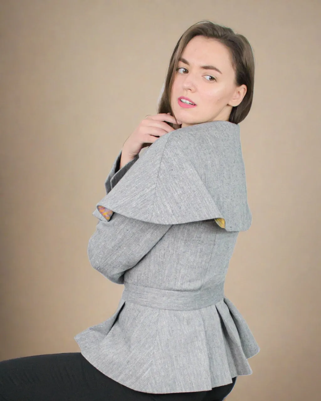 Abbe Short Grey Coat with Cape