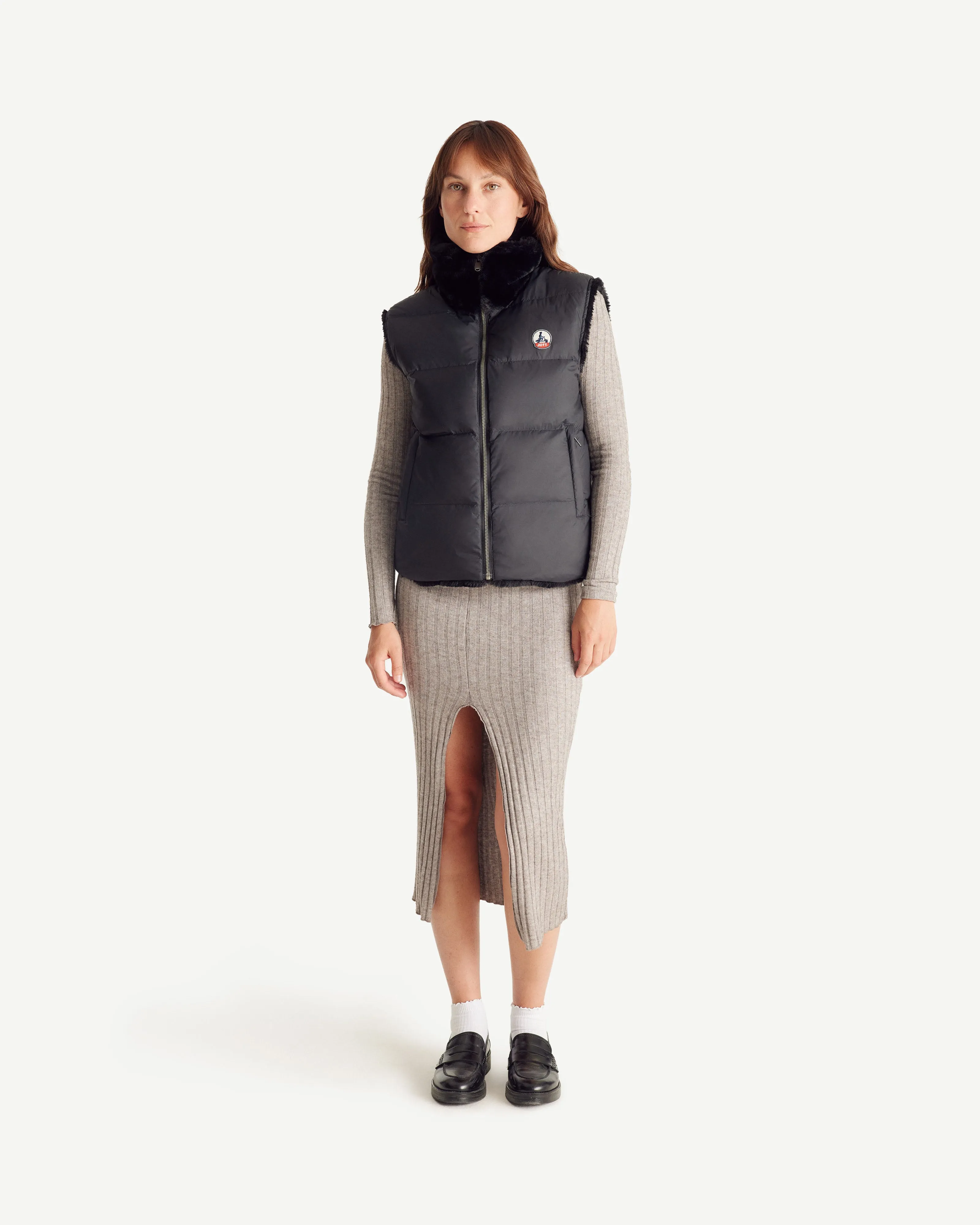 Black Daria Grand Froid reversible sleeveless puffer jacket