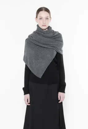 CASHMERE TRAVEL BLANKET by OYUNA in Slate Grey