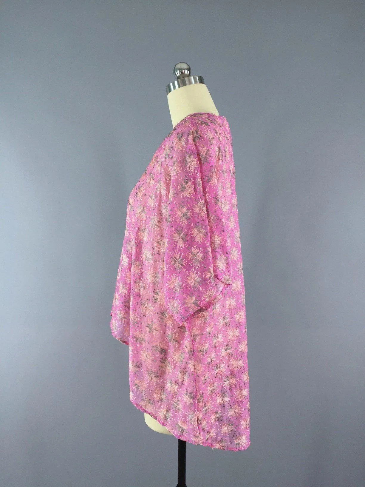 Chiffon Kimono Cardigan / Vintage Indian Silk Sari / Pink Embroidered Stars