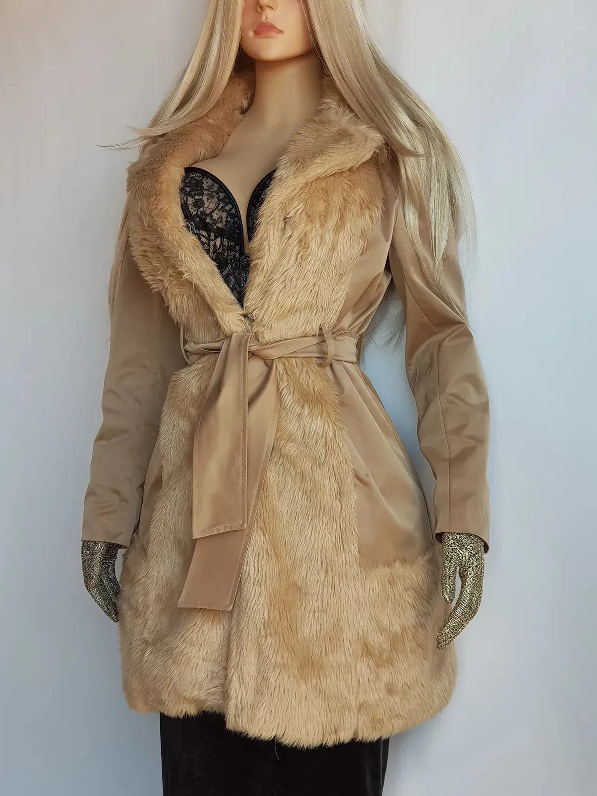 Dreamy 90s Authentic Vintage Fur Coat in 100% Cotton - Chic Camel - Tie Waist - Metal Hook Closure down the front - Wear open or closed