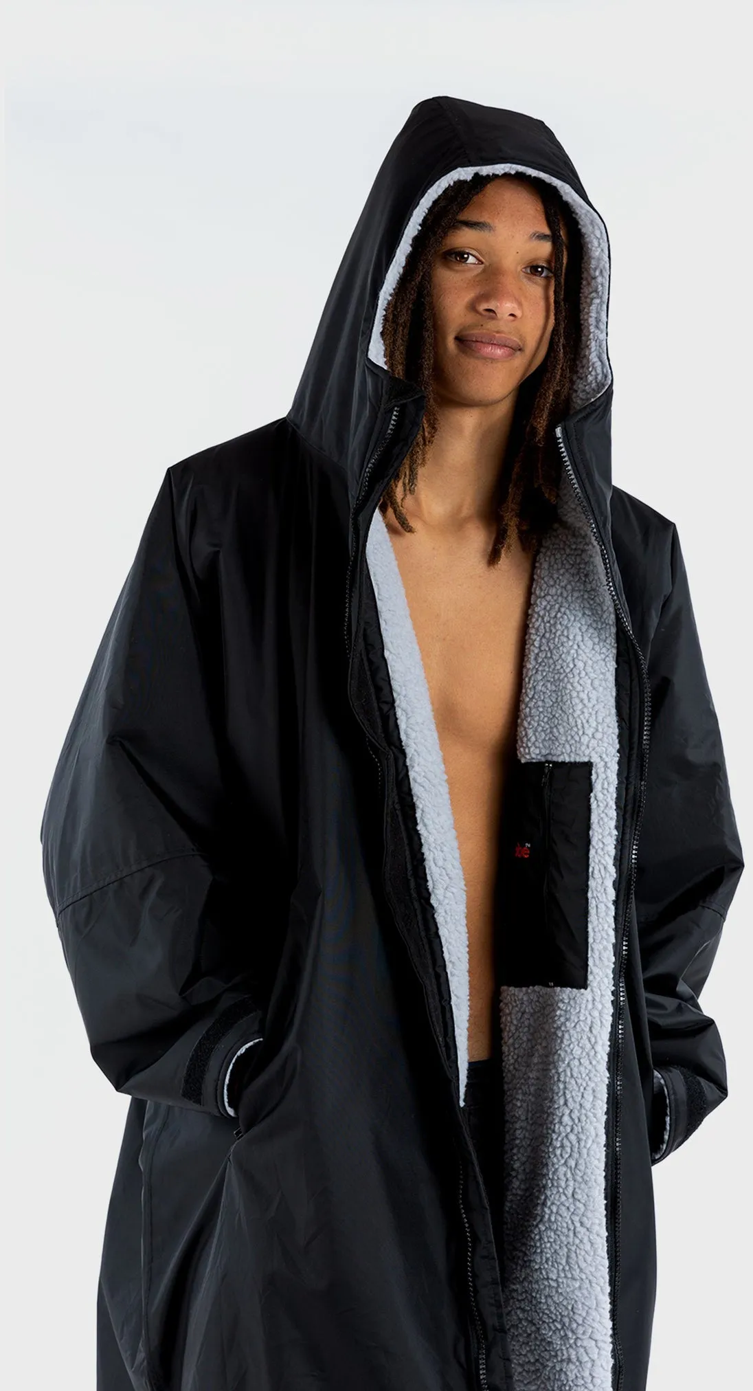 Dryrobe Advance Long Sleeve Changing Robe (ADULT)