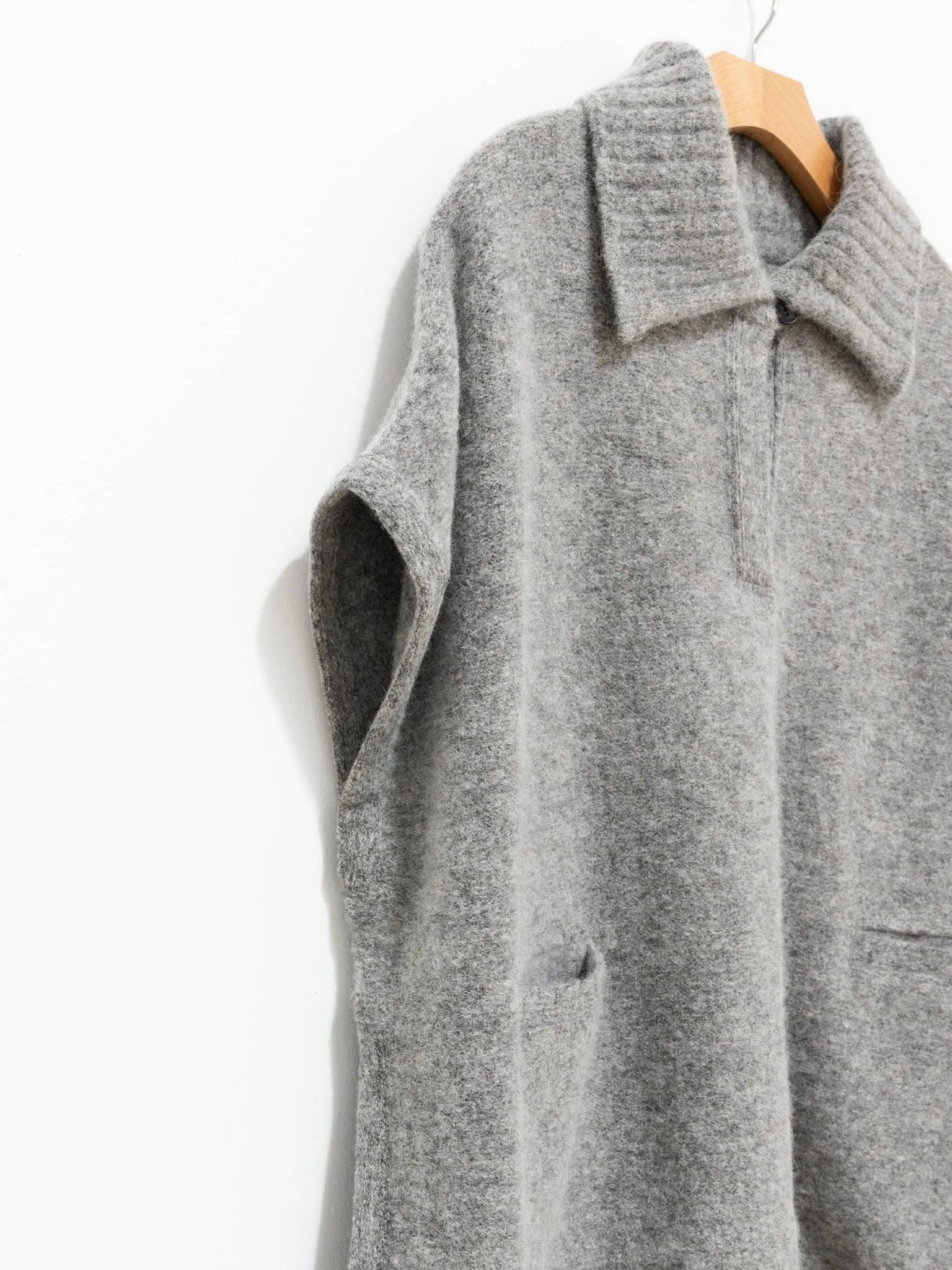 Felt Wool Knit Skipper Poncho - Gray