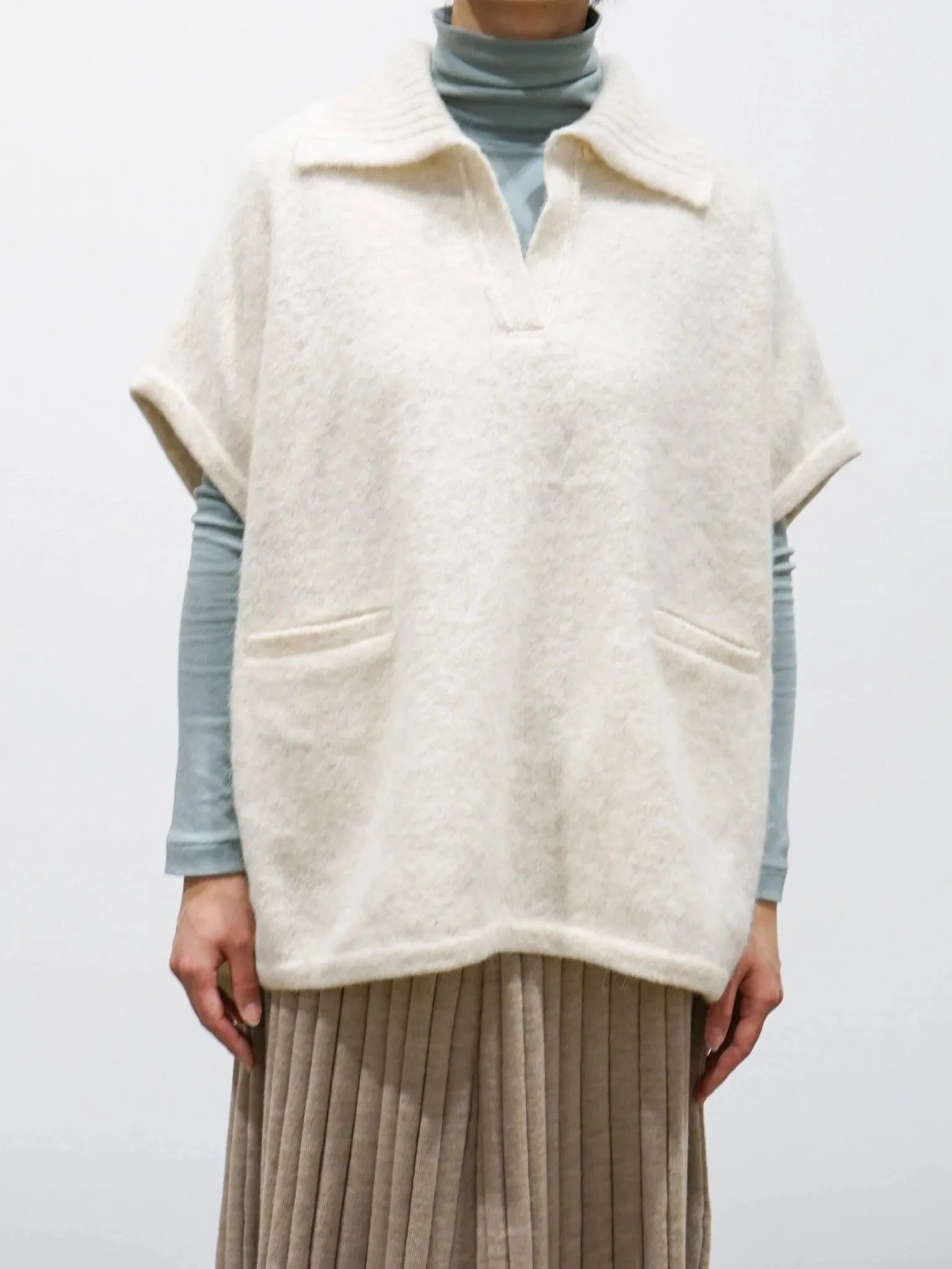 Felt Wool Knit Skipper Poncho - White