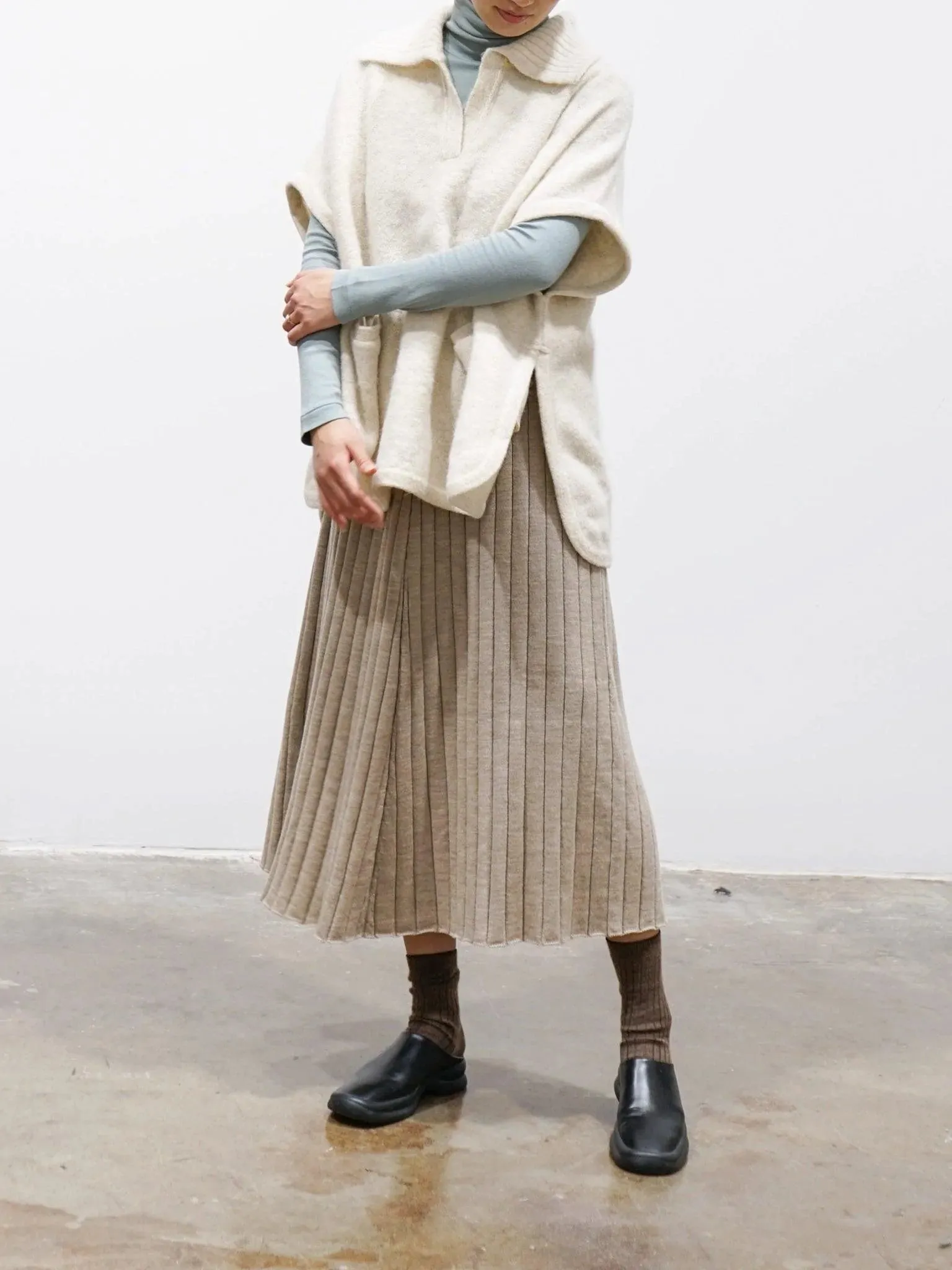 Felt Wool Knit Skipper Poncho - White