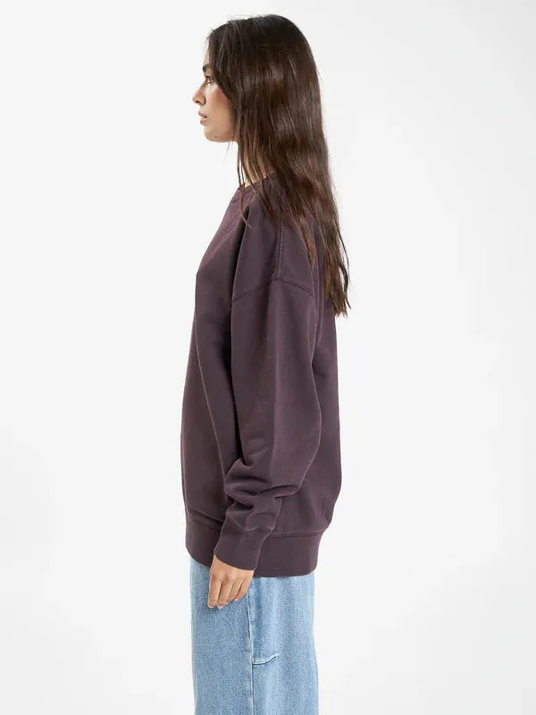 Minimal Thrills Slouch Crew 24