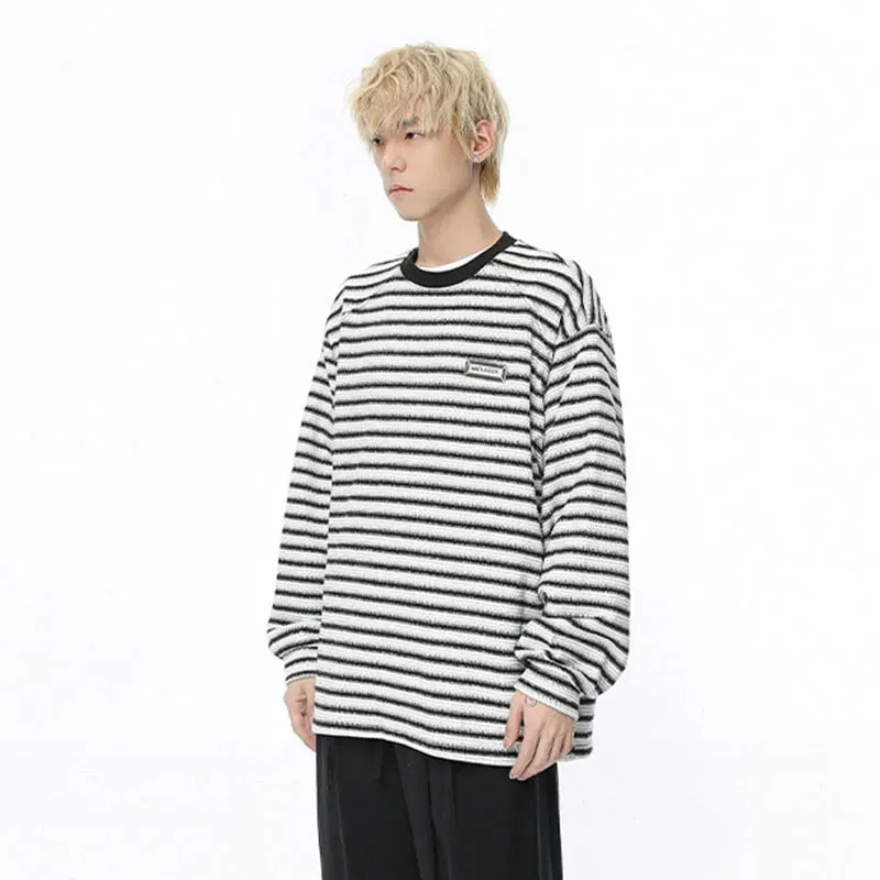 Pullover T-shirt Long Sleeved Top Korean Style Stripe Round Collar Casual Men's Clothing Summer Trend 9C5178