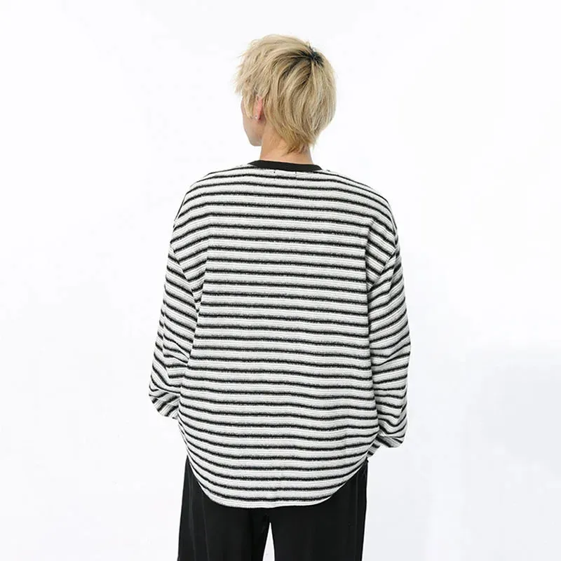 Pullover T-shirt Long Sleeved Top Korean Style Stripe Round Collar Casual Men's Clothing Summer Trend 9C5178