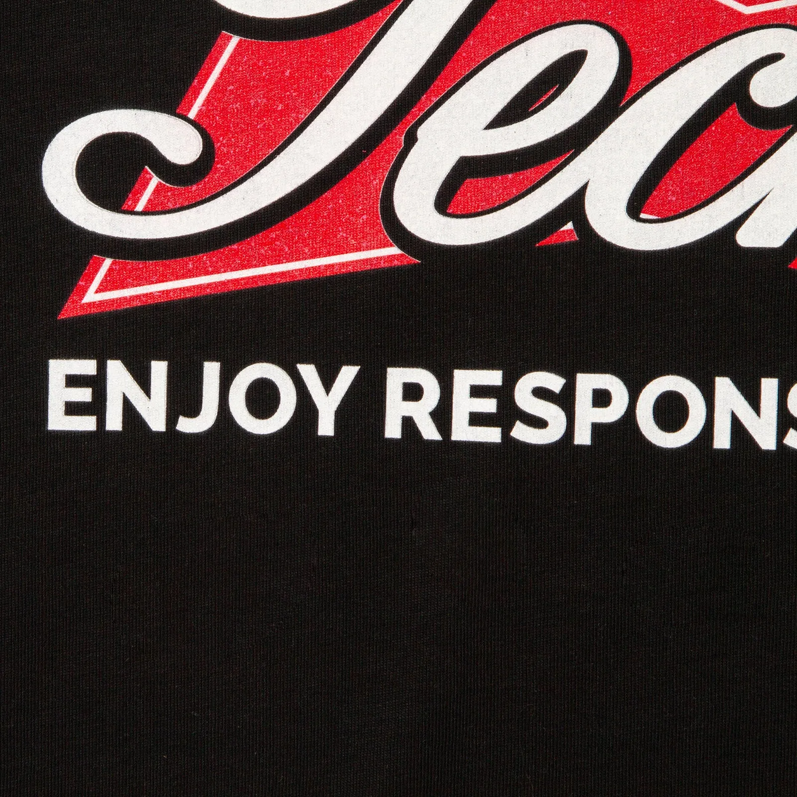 Techno Responsibly Front Print - Tshirt - Black