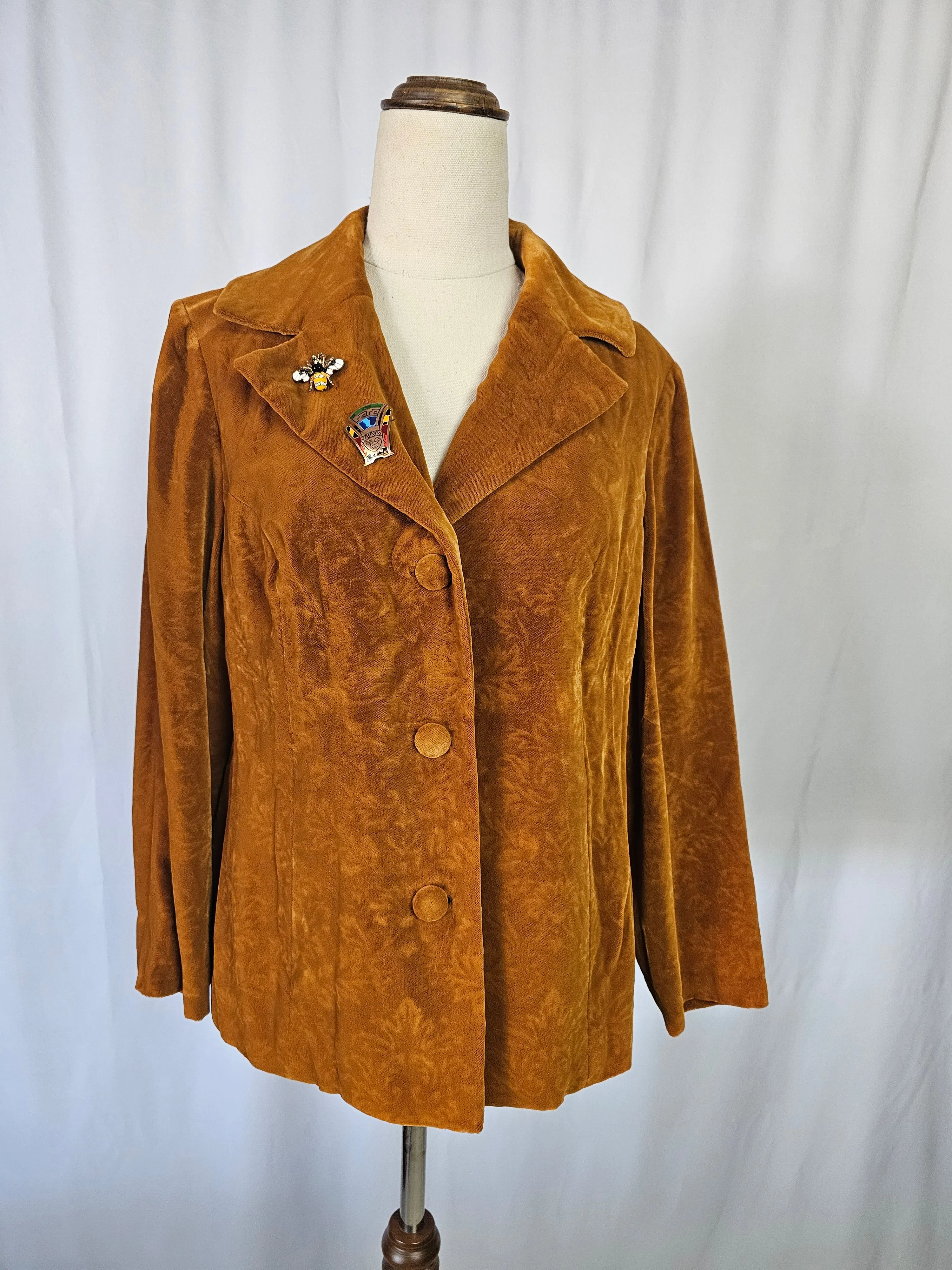 Vintage Caramel Brown Embossed Velvet Blazer – Size S (10)