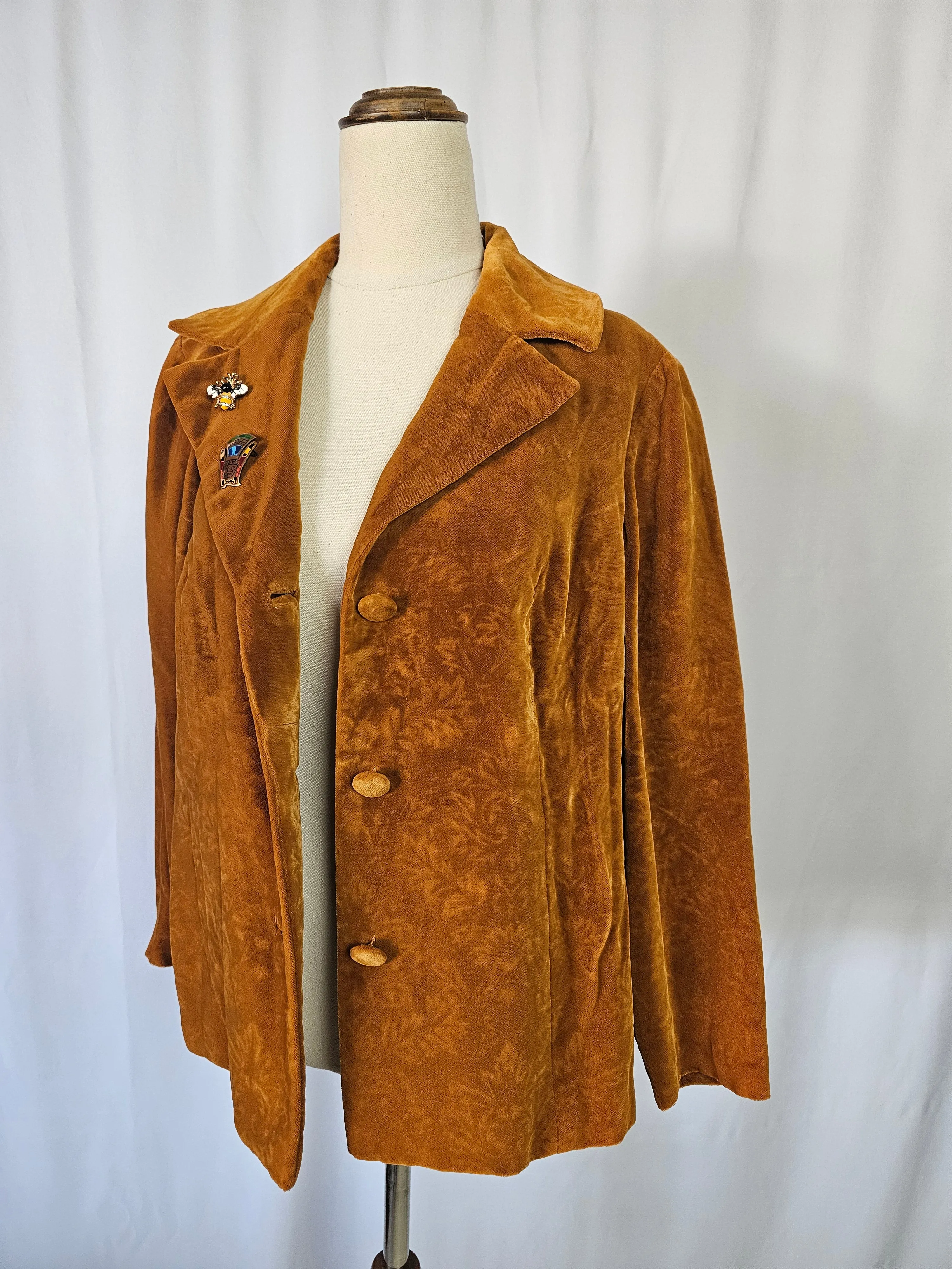 Vintage Caramel Brown Embossed Velvet Blazer – Size S (10)